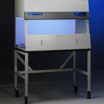 Vertical Clean Bench with activated UV light